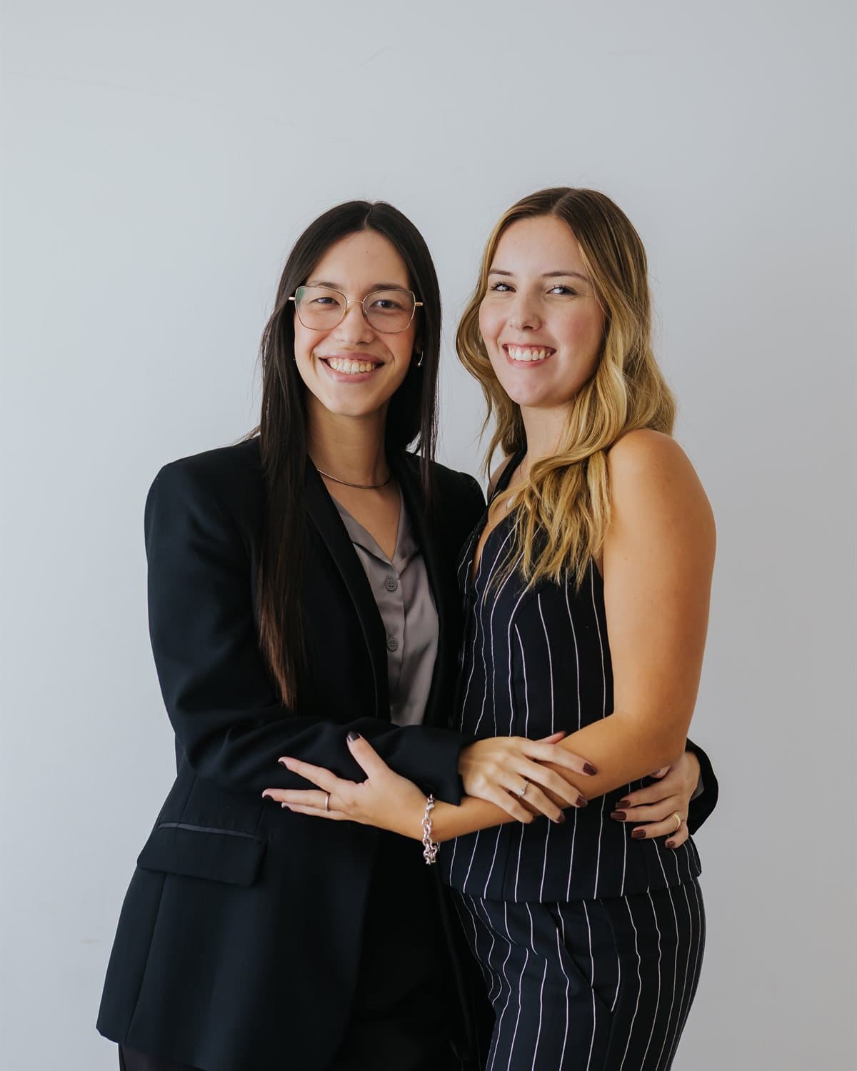 Fundadoras da Sense Comunicação — Gabrielle Senne e Mariana Thomaz